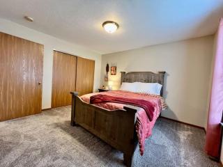 Cozy 2 Bedroom Paired Home in Middletown, OH - Middletown - 2