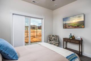 Peaceful modern stay with stars and red-rock views - Kanab - 4