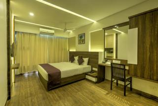 Crown Inn - Panvel - 7