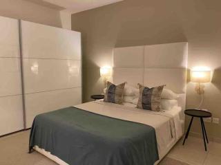 Duplex 2 Bedroom in Portomaso St Julians - San Julián - 3