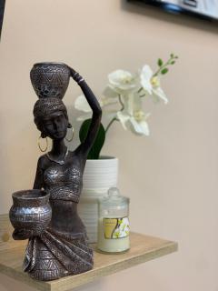 Ridi's Comfort Apartment - 4