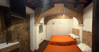 Feathers Hotel & Lounge - Antigua Guatemala - 1