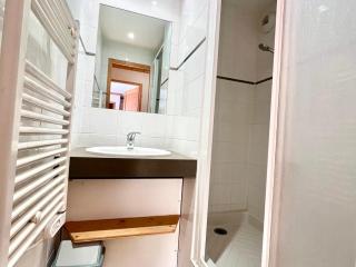 Appartement 3 pièces avec piscine et parking au centre du village - FR-1-505-198 - Notre-Dame-de-Bellecombe - 1