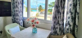 Lovely studio apartment with views of the lagoon. - Grand Baie - 2