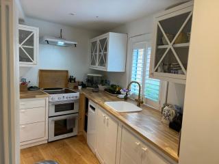 Double Room at Minster Cottage - Kings Lynn - 4