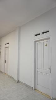 Mutiara Guest House Syariah - Padangluar - 4