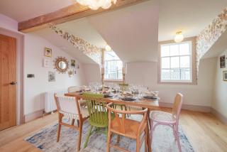 Teller’s Secret Loft House - 2 Bedroom Apartment in Central Bristol by Mint Stays - Bristol - 1