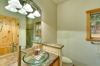 Lodgepole Pine Chalet - 5