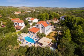 Villa Decima - Milna - 5
