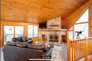 Private Lakefront Sanctuary - Matlock - 1