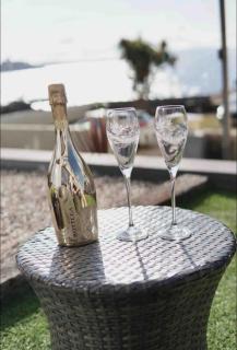 Contemporary Seaside Apartment - Bangor - 2