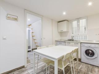 apartamento en cuatro caminos para 6 personas ALQUILER TEMPORAL - Madrid - 1