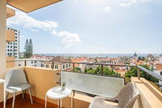 SUPER Platinum - Funchal - 1