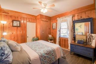 Buffalo Bend 3 BR near Lexington - Hot Tub - - 4