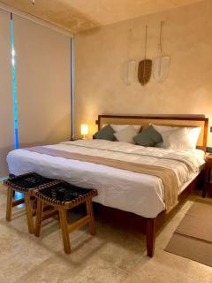 Jungle retreat with 2 pools & private beach access - Tulum - 8