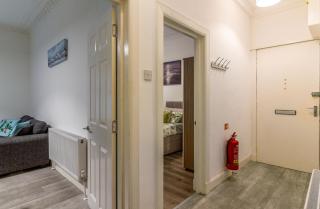 Spacious Apt Dundee Dockside 3BR fast Wi-Fi - 5