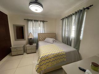 Apartamento de 2 Habitaciones con Seguridad y Cámaras - Mendoza - 1
