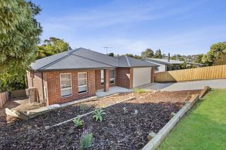 Sanctuary - Lakes Entrance - 9