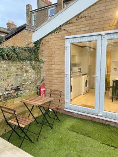En-suite near Stratford in a guesthouse - Londra - 1
