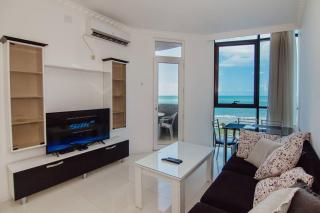 Beachfronts Cando with Balcony & Sunset Location - Batumi - 3