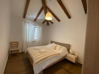 Holiday house with a parking space Lovran, Opatija - 9716 - Lovran - 1