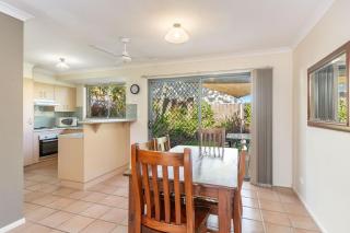 Catalina Court 7 - Just a short walk to Pippi Beach - Yamba - 5