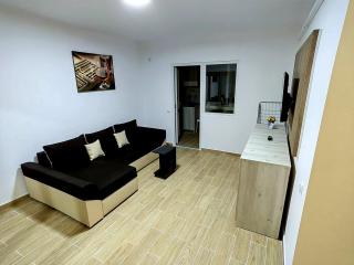 Militari Luxury Flat - Roşu - 8