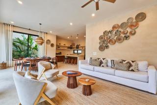 Villa Sorella in Aldea Zama 24Hrs Security, 5min to the beach - 0