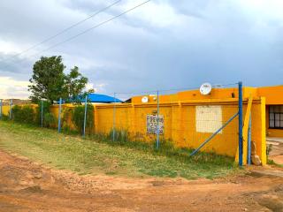 Bobirwa Resort & Accomodation - 9