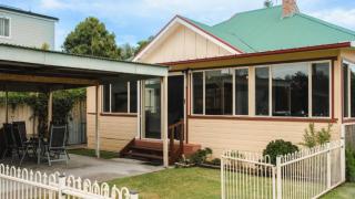Riverfront Retreat - Sussex House Holiday Park - Sussex Inlet - 7