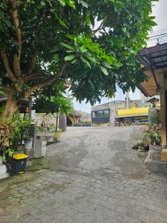 Padang-Padang Sari Homestay - 7
