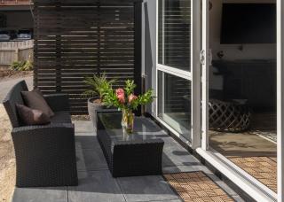City Living Apartment Three - New Plymouth - 4