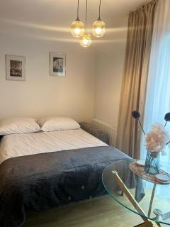 Nowoczesny apartament w centrum Starego Miasta, strzeżony parking - Zamość - 2