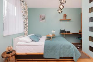 Subtle and Cosy Studio with Furnished Balcony in Gdańsk by Noclegi Renters - Gdańsk - 9