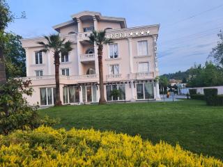 Hotel Eiffel - Tirana - 4