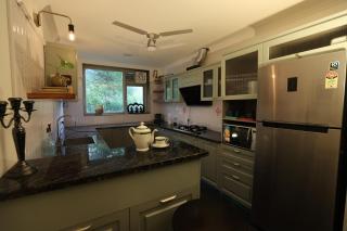 R6 Luxury Peacefull & Comfortable - New Delhi - 8