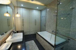 R6 Luxury Peacefull & Comfortable - New Delhi - 5