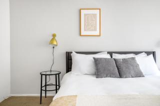 Beverly Hills 1BR Pool nr Beverly Center LAX-401 - 2