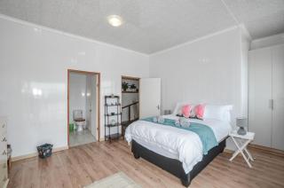 Sunshine House - Yzerfontein - 9
