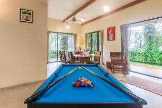 StayVista's Villa Verona - Enjoy a heated pool and snooker table for an unforgettable stay - Lonavala - 3