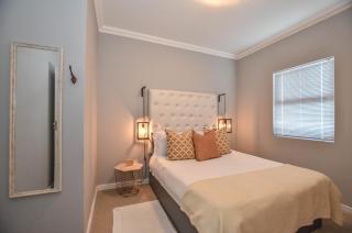 Apartment 6 - Yzerfontein - 2