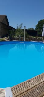 Beautiful 2 bed cottage with swimming pool - 1