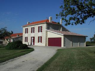 Chateau Haut Cazevert - Blasimon - 2
