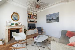 Veeve - Bright Skies - Paris - 8