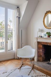 Veeve - Bright Skies - Paris - 7