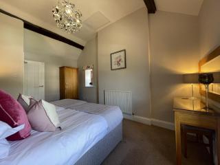 Bridge House - Keswick - 1