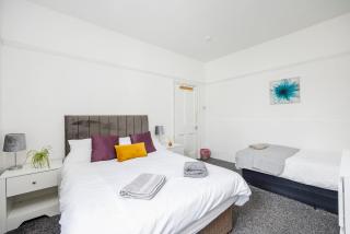 Bright & Spacious 2BR - City Centre Nr the BEACH & High St by Everhome Ltd - Southend-on-Sea - 4