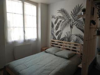 Le Lavoir - Studio centre ancien sur placette - Toulon - 7