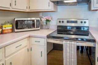 Life's a Breeze - 5min to Pcola Beach , Families - 7