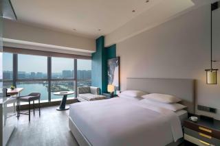 Hyatt Centric Lakeside Ningbo - 8